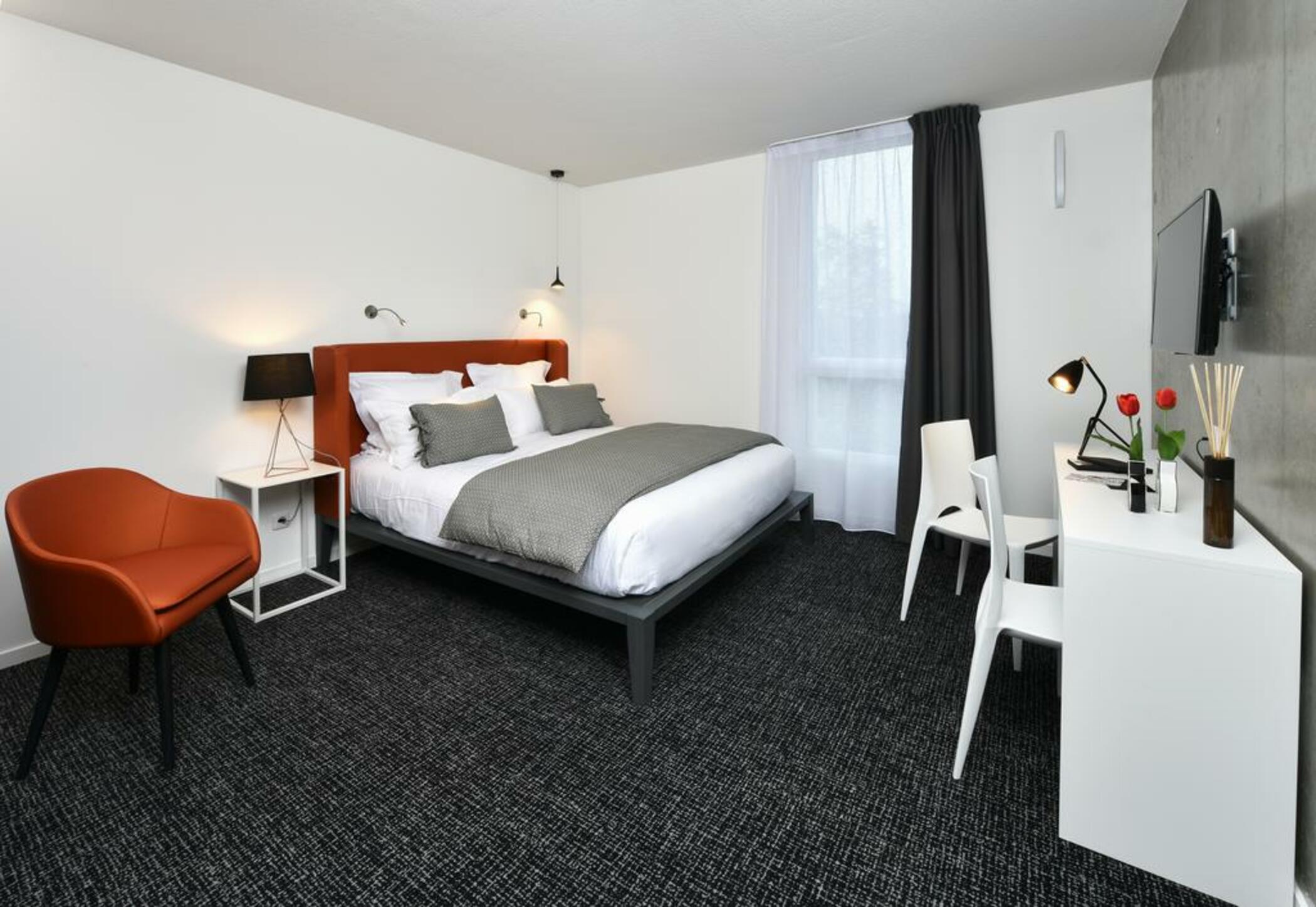Teneo Apparthotel Talence - Espeleta Exterior photo